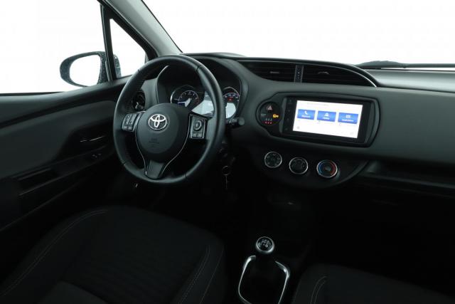 Toyota Yaris image 6