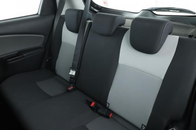 Toyota Yaris image 9