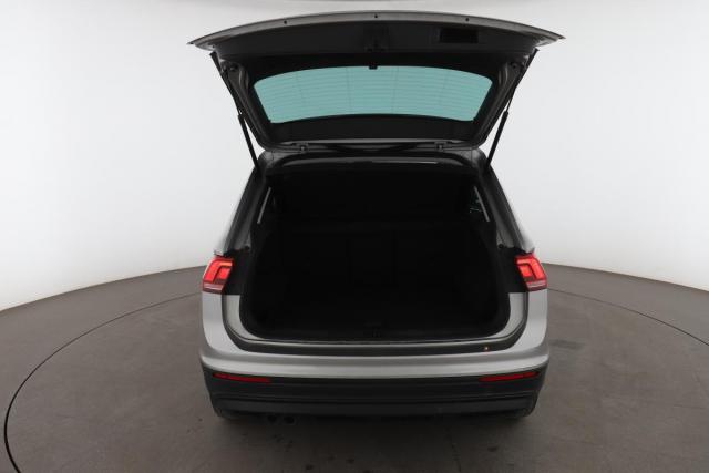 Volkswagen Tiguan image 6