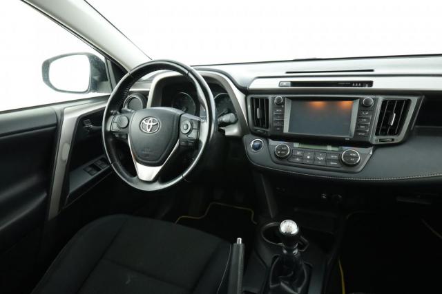 Toyota Rav4 image 3
