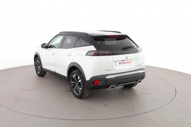 Peugeot 2008 image 8