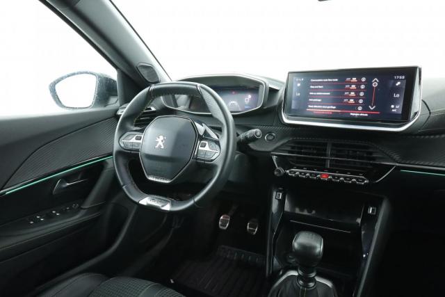 Peugeot 2008 image 9