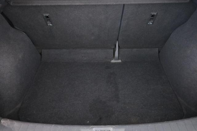Nissan Pulsar image 8