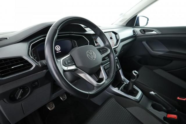 Volkswagen T-Cross image 1