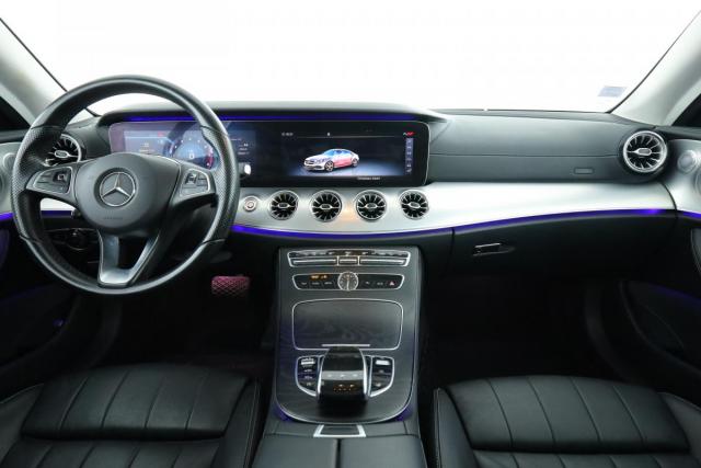 Mercedes Benz Classe E Coupe image 8