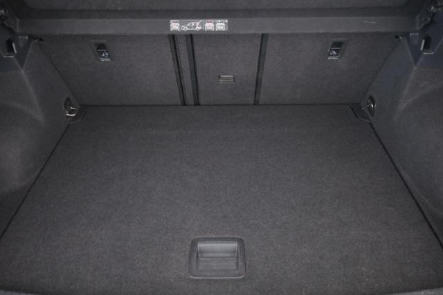 Volkswagen T-Roc image 7