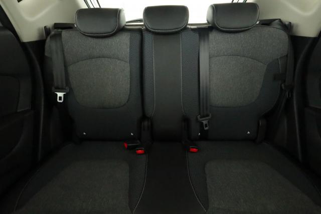 Renault Captur image 2