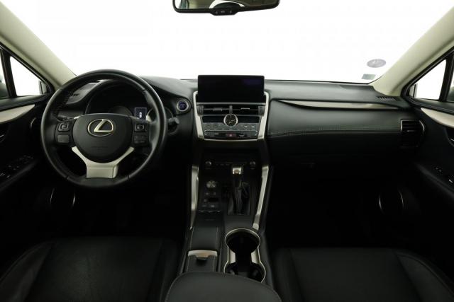 Lexus Nx image 8