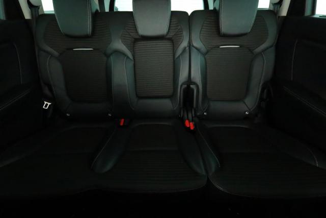 Renault Grand Scénic image 9