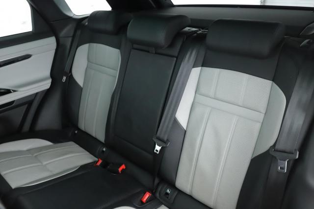 Land Rover Range Rover Evoque image 7