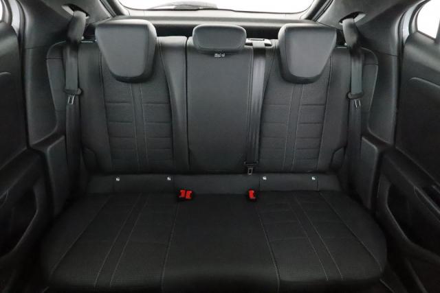 Opel Mokka image 2
