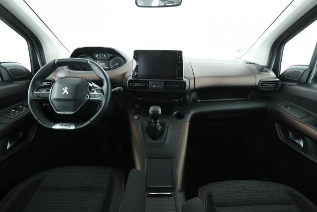 Peugeot Rifter image 8