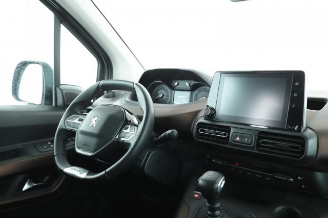Peugeot Rifter image 6