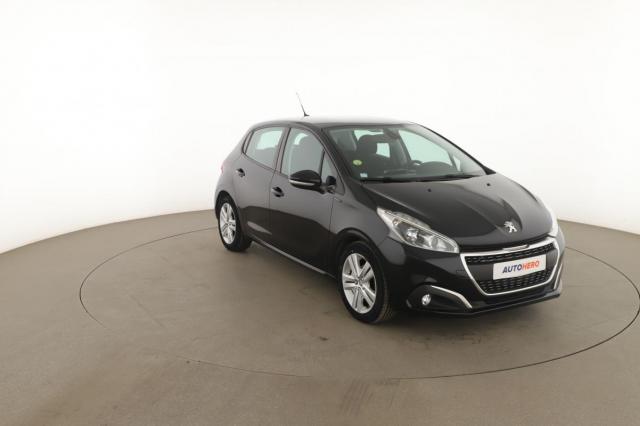 Peugeot 208 image 3