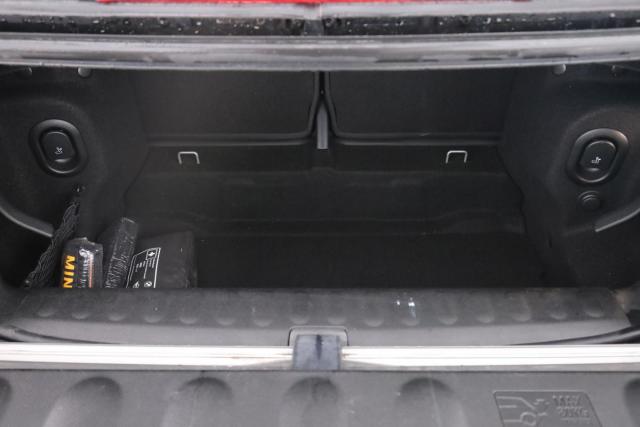 Mini Cabrio image 6