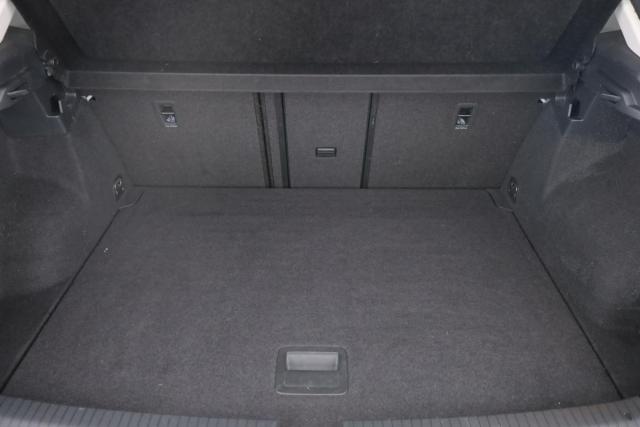 Volkswagen T-Roc image 1