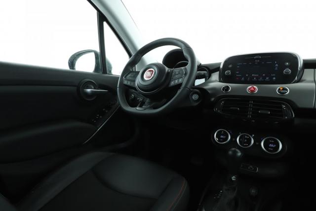 Fiat 500x image 2