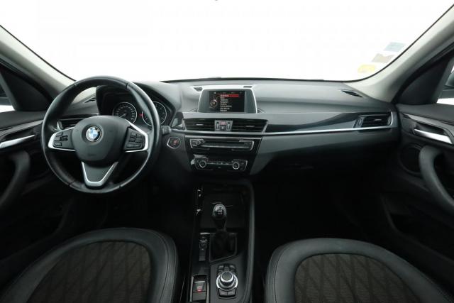 Bmw X1 image 1