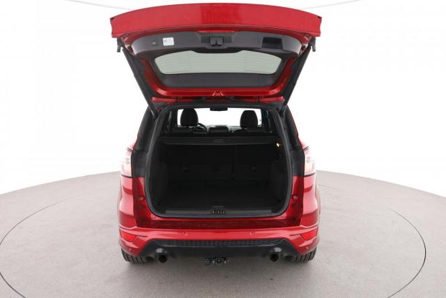 Ford Kuga image 4