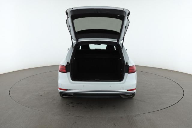 Audi A4 Avant image 6
