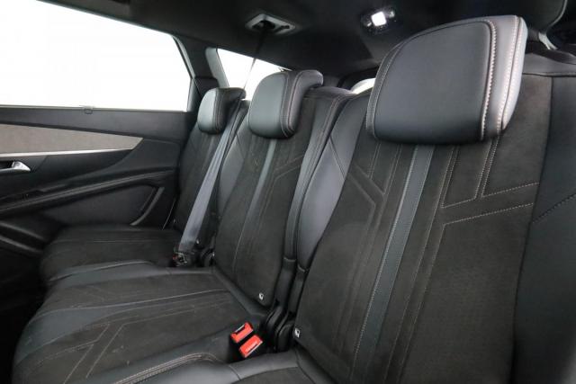 Peugeot 5008 image 9