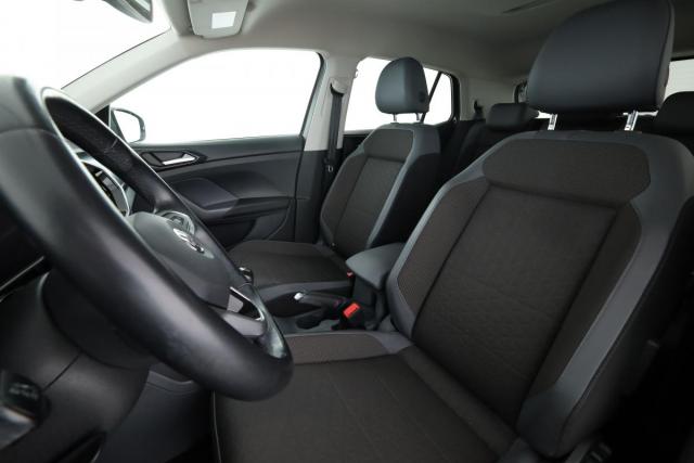 Volkswagen T-Cross image 9