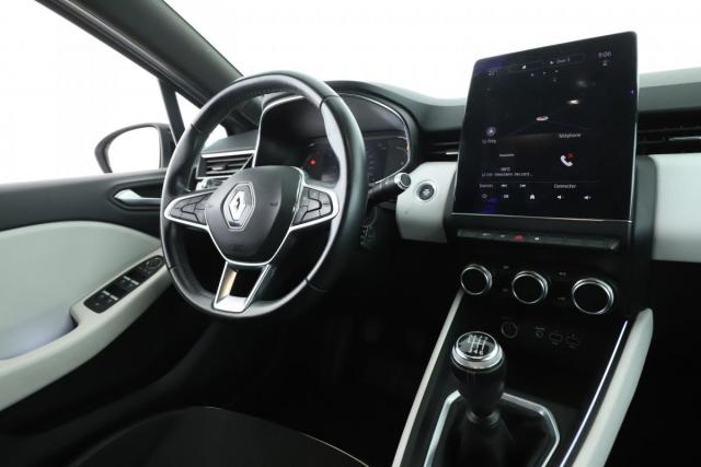 Renault Clio image 9