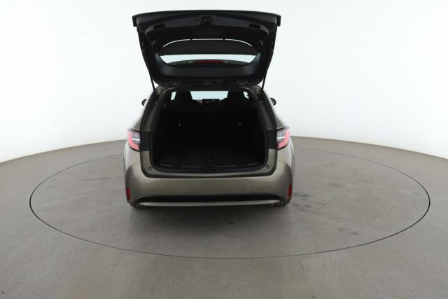 Toyota Corolla Touring Sports image 4