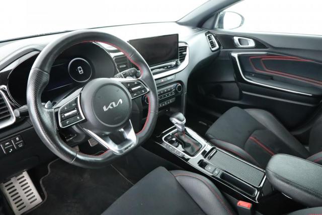 Kia Proceed image 7