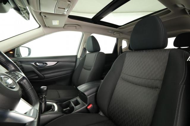 Nissan X-Trail image 6