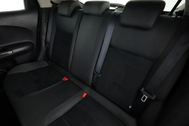 Nissan Juke image 9
