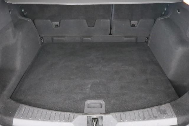 Ford Kuga image 6
