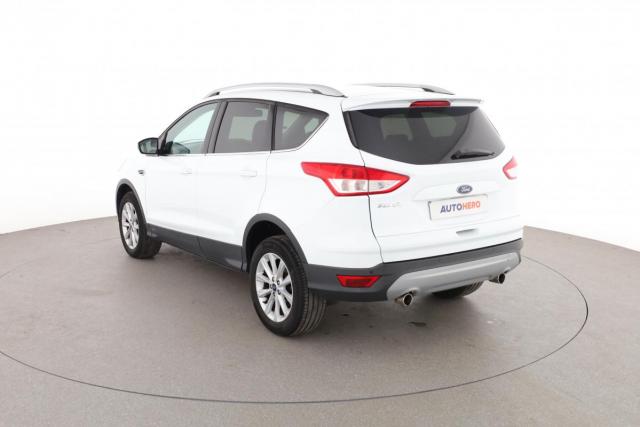 Ford Kuga image 9