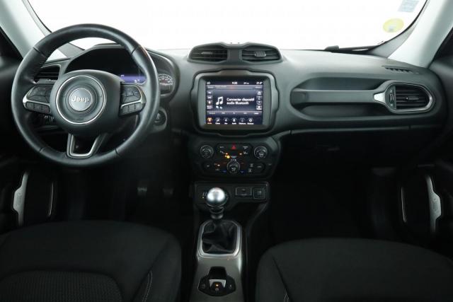 Jeep Renegade image 2