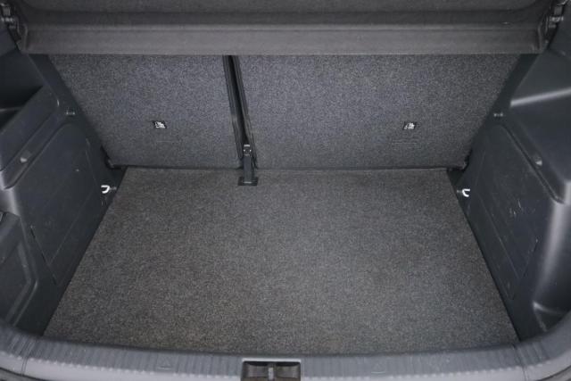 Skoda Fabia image 8