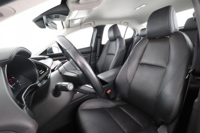 Mazda 3 image 7