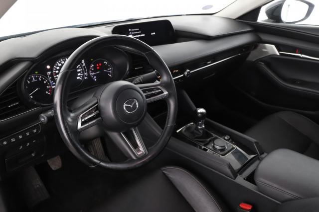 Mazda 3 image 9