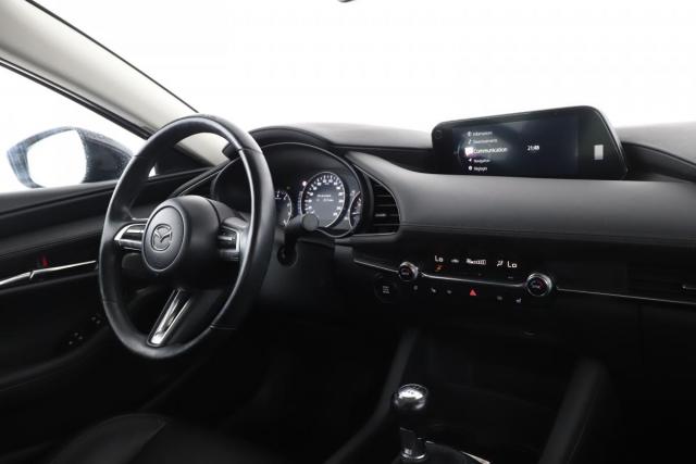 Mazda 3 image 5