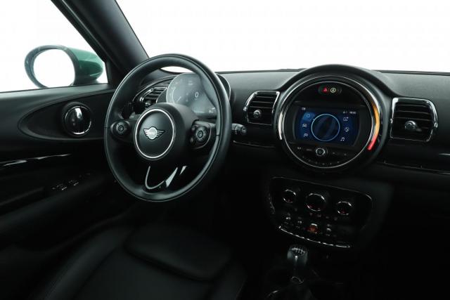 Mini Clubman image 1
