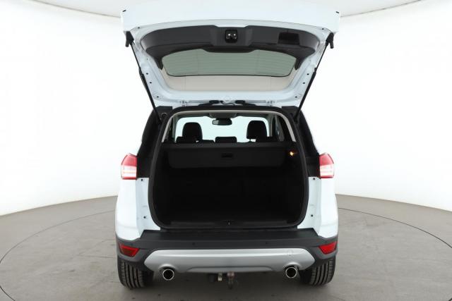 Ford Kuga image 6