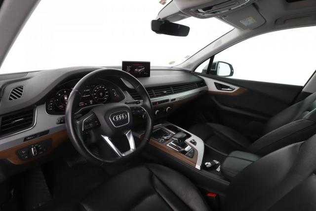 Audi Q7 image 6