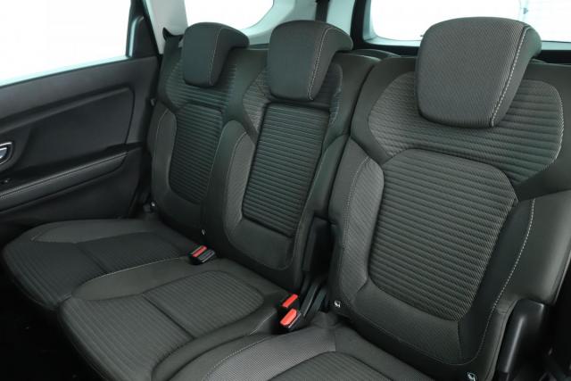 Renault Grand Scénic image 5