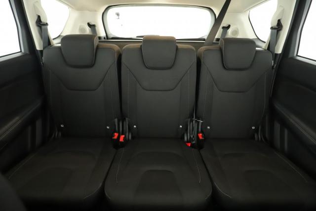 Ford S-Max image 8