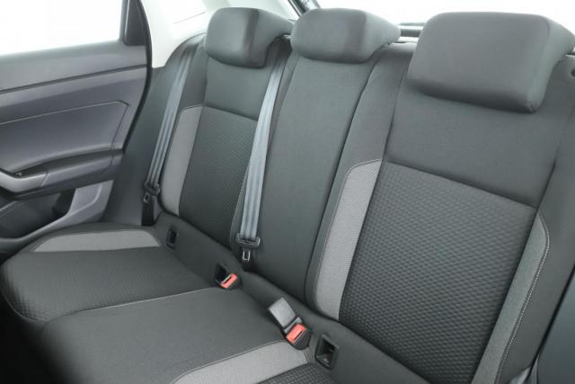 Volkswagen Polo image 6