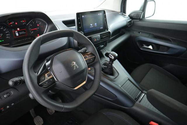 Peugeot Rifter image 5