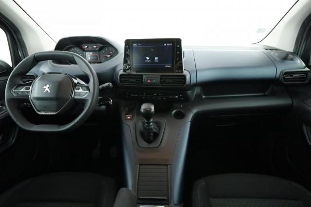 Peugeot Rifter image 7