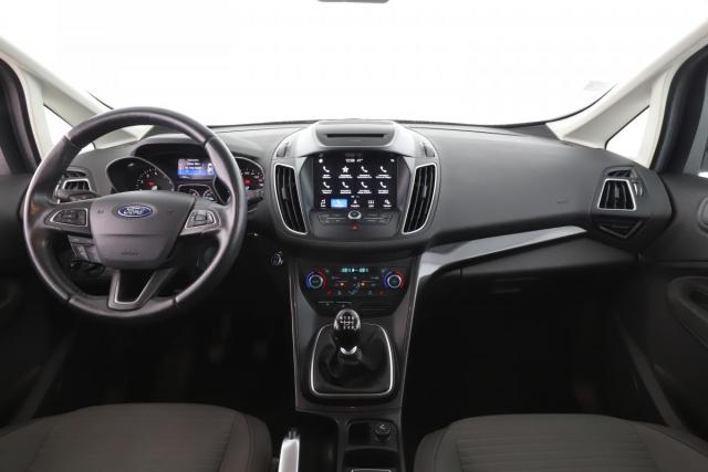 Ford C-Max image 5