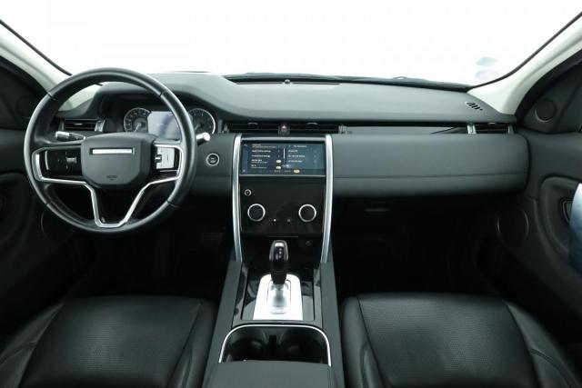 Land Rover Discovery Sport image 5