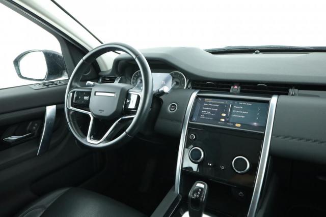 Land Rover Discovery Sport image 6