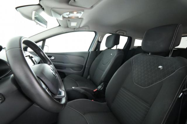Renault Clio Estate image 6